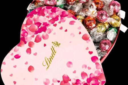 LINDOR zestaw pralin Puszka Serce 550g