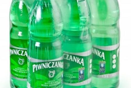 Piwniczanka średnionasycona CO2 1,5L